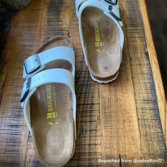 White Birkenstock Arizonas - Picture 4 of 7